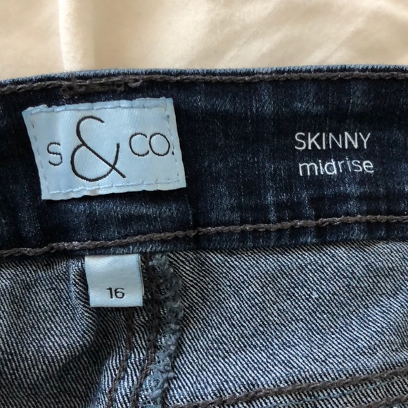 Jeans - Picture 4 of 4